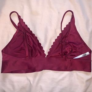 Love pink sports bra